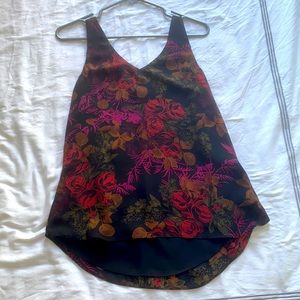 RW&CO Blouse floral motif Size S